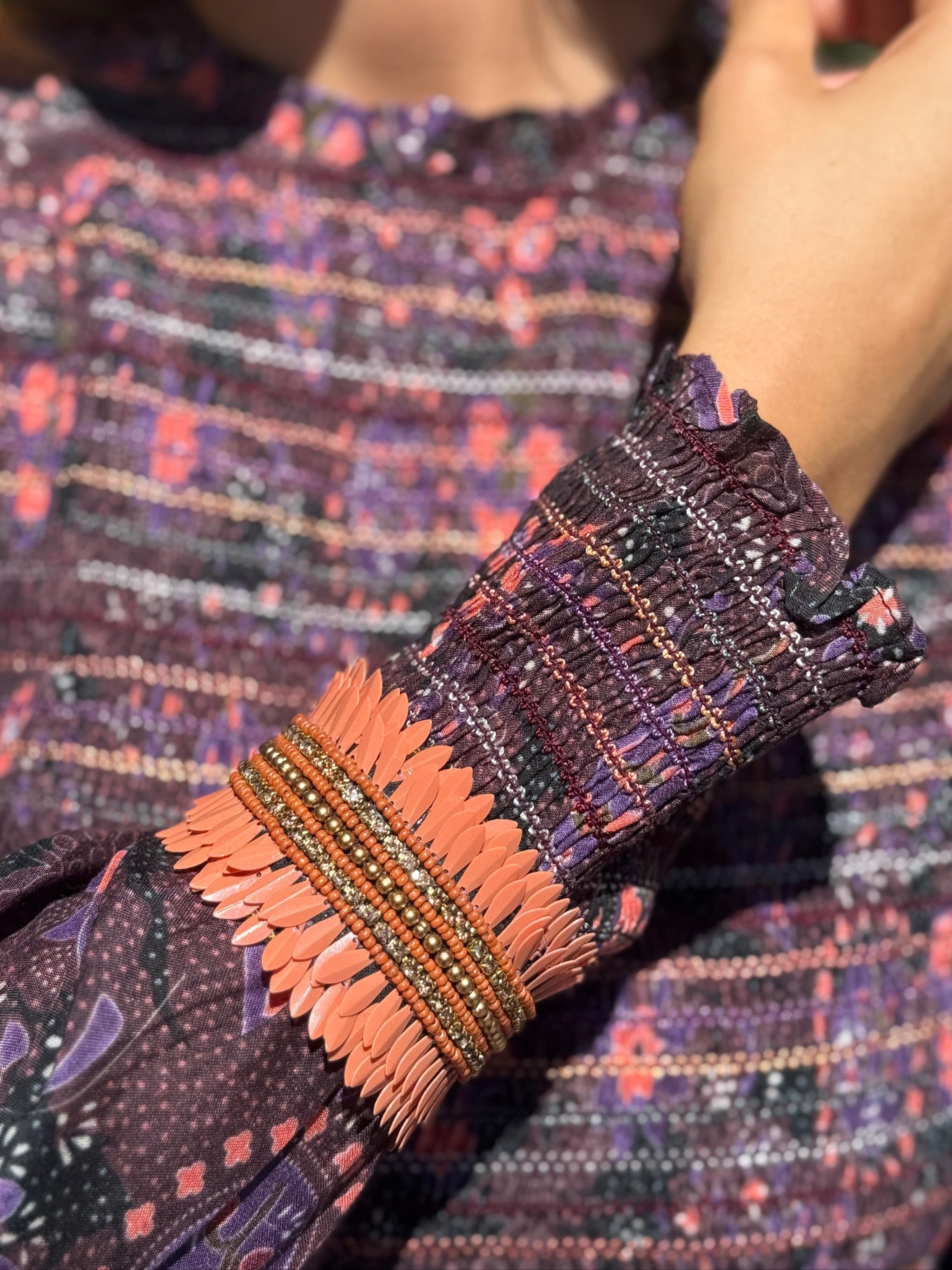 Brazalete Coral Plumas