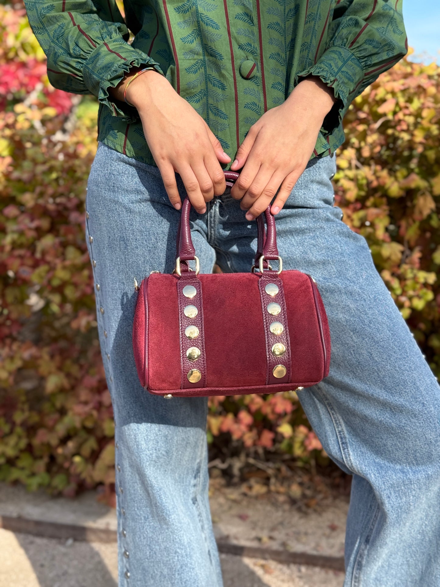 Bolso Bowling Tachuelas Burdeos