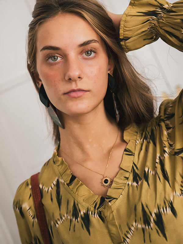 Gargantilla Hogar de María