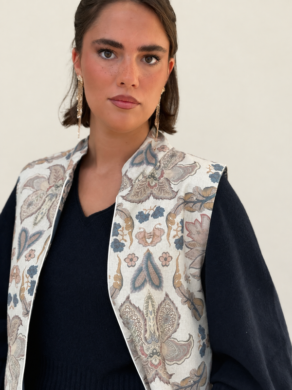 9MÁS5 Green and Rustic Beige Vest