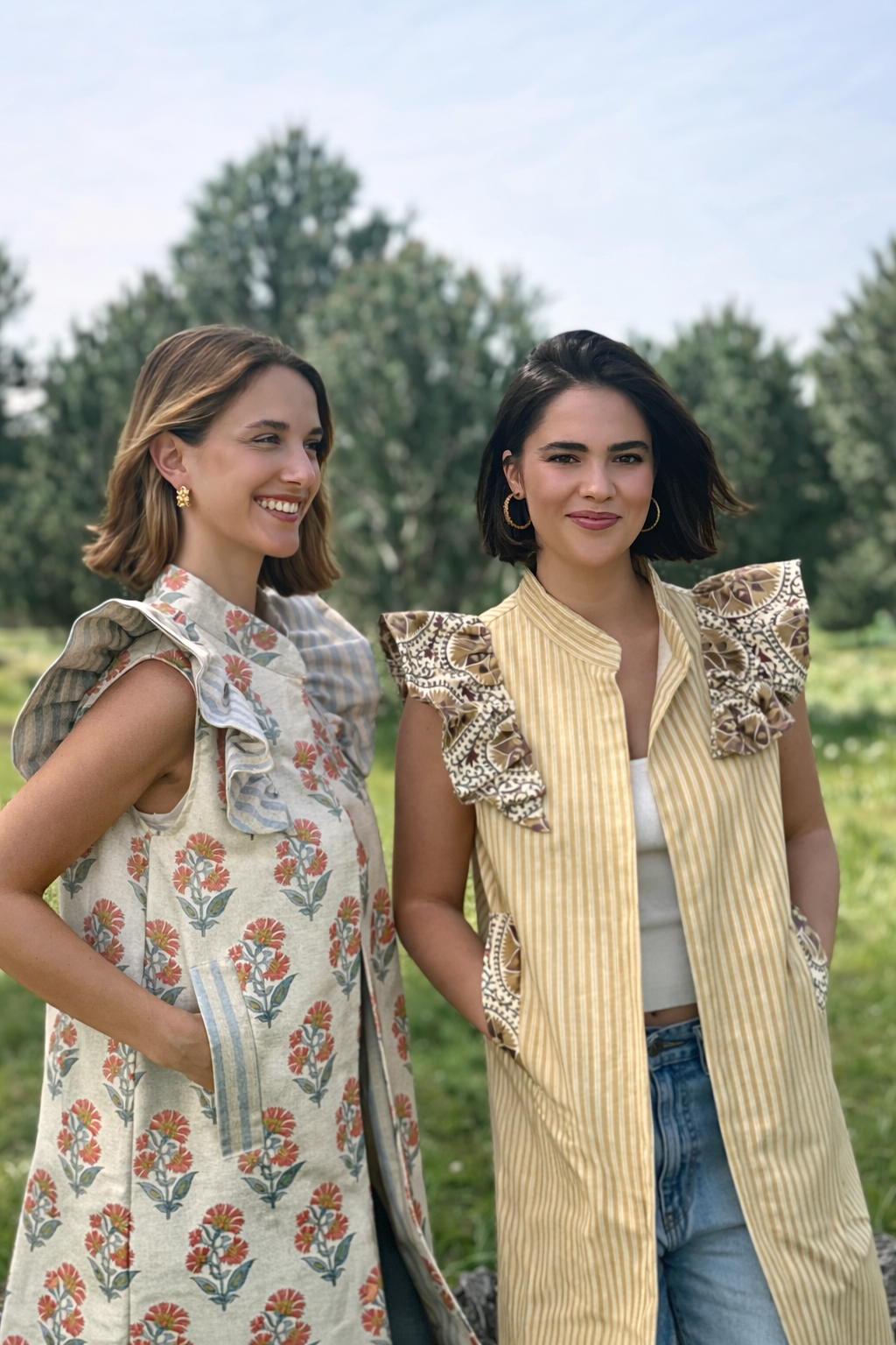 9MÁS5 Green and Rustic Beige Vest