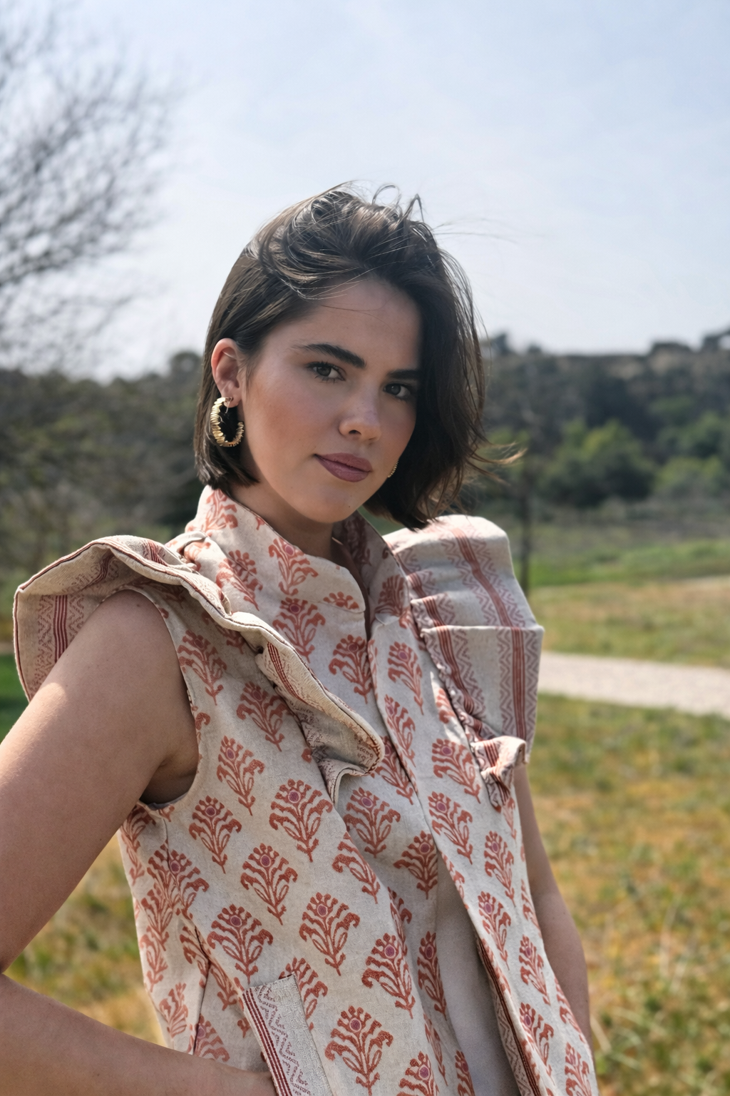 9MÁS5 Green and Rustic Beige Vest