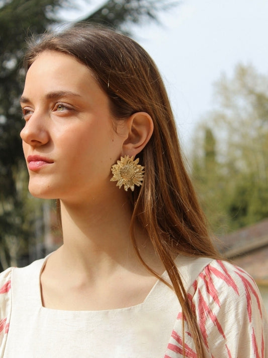 foto modelo pendientes girasol