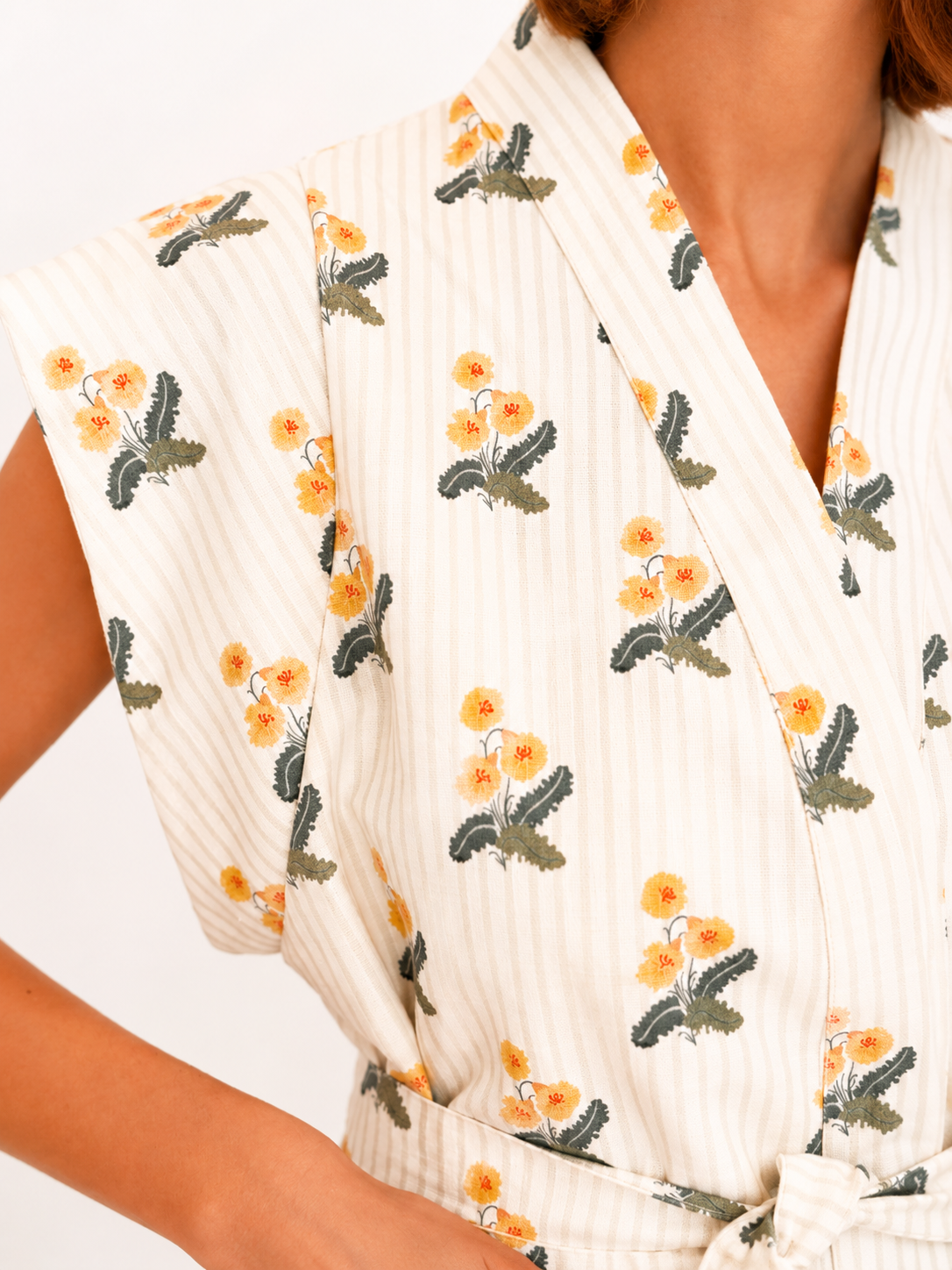 Chaleco Kimono Flores Amarillas