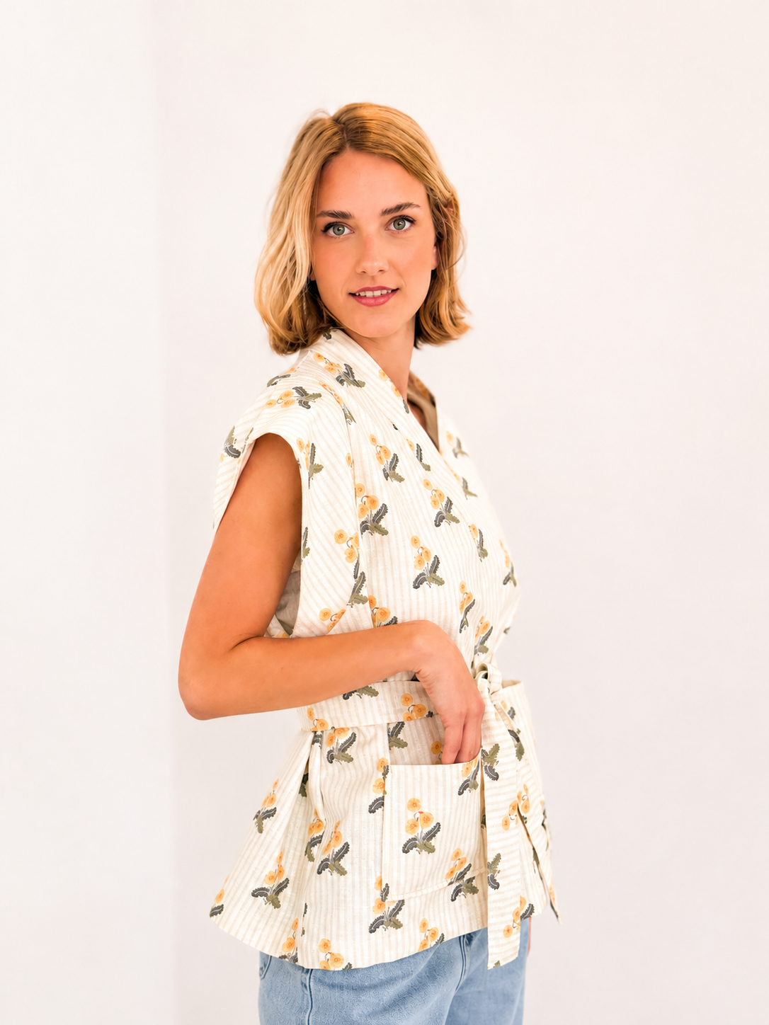 Chaleco Kimono Flores Amarillas