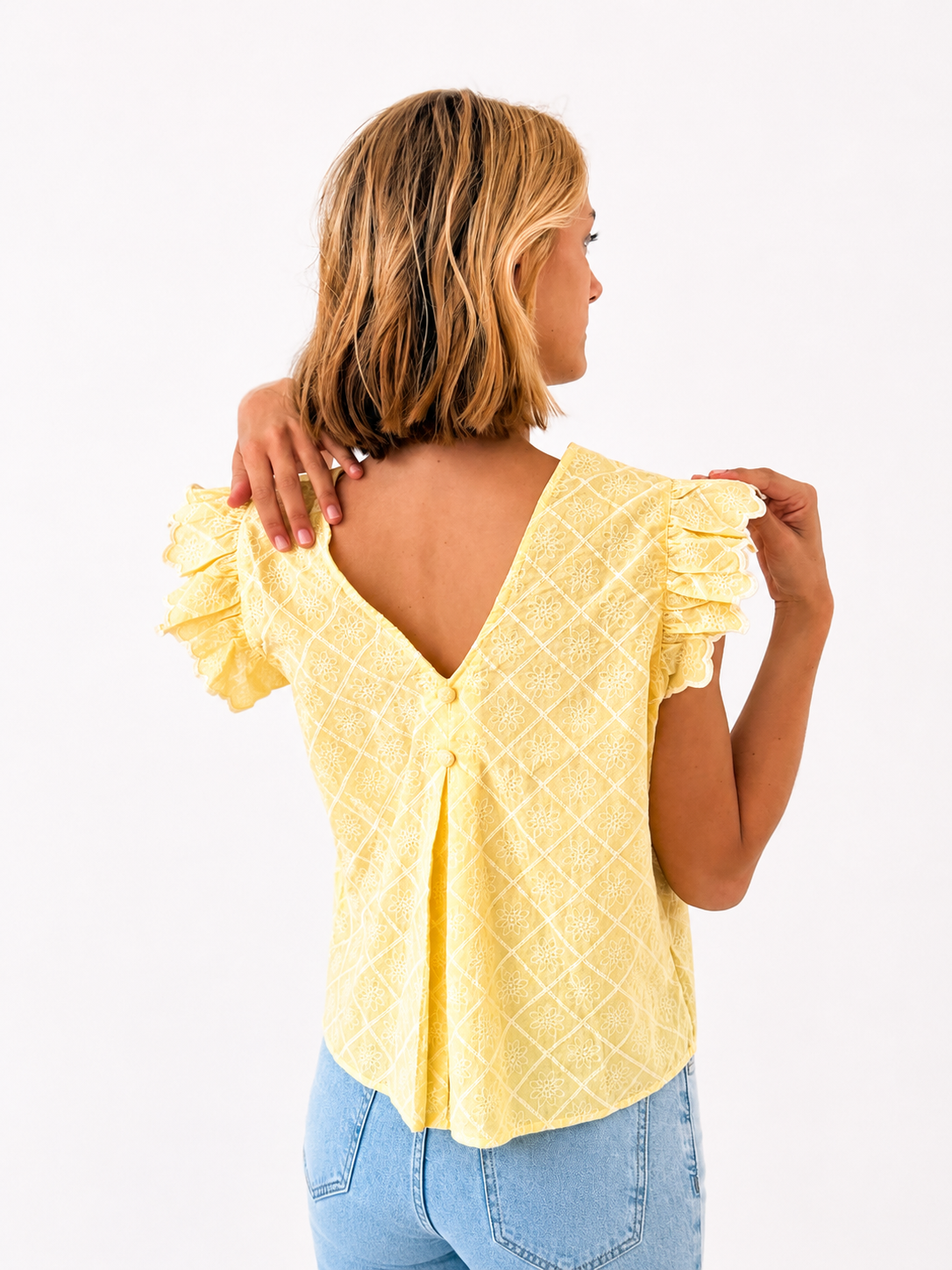 Camisa Amarilla Bordada Volantes