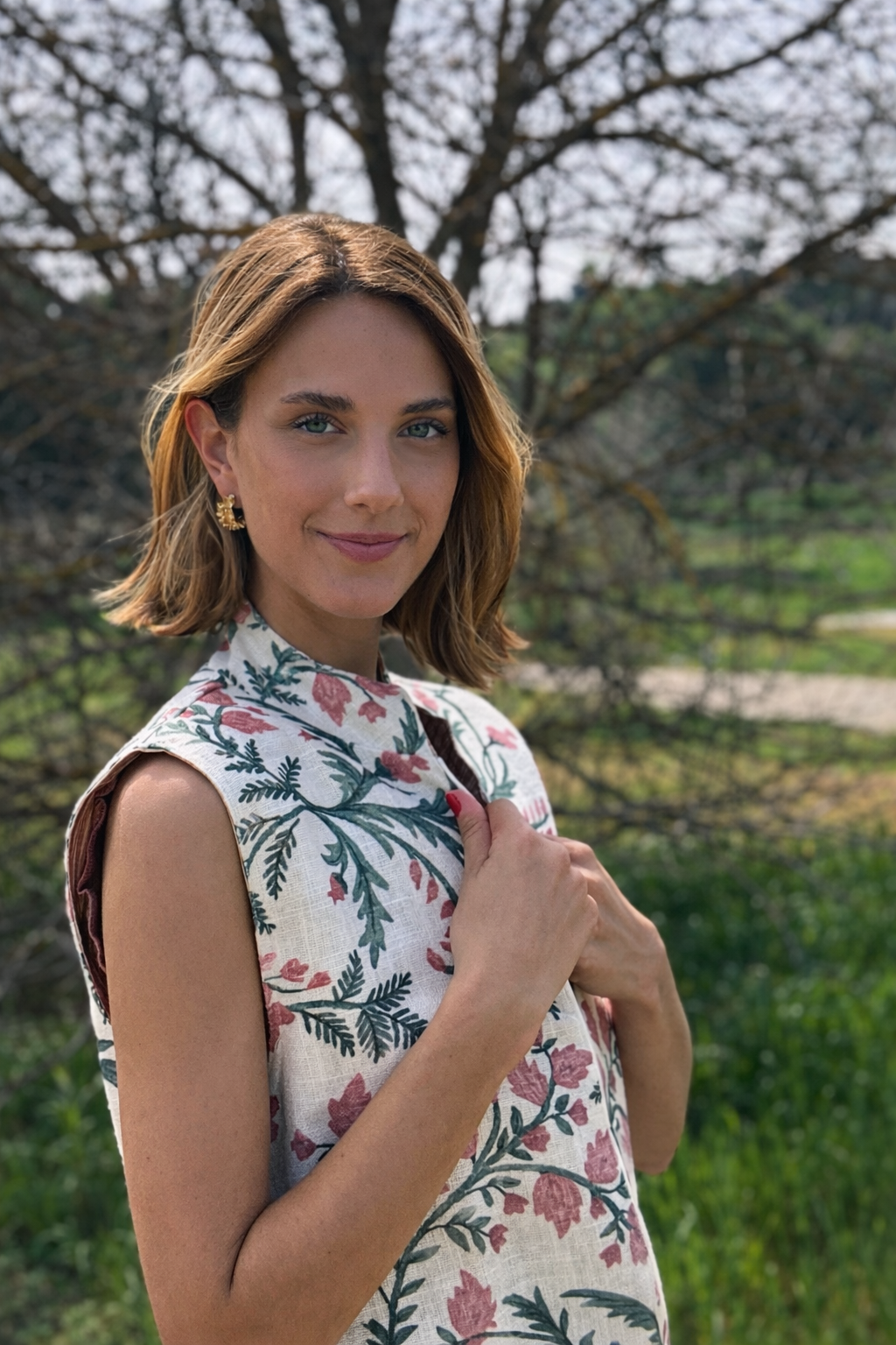 9MÁS5 Green and Rustic Beige Vest