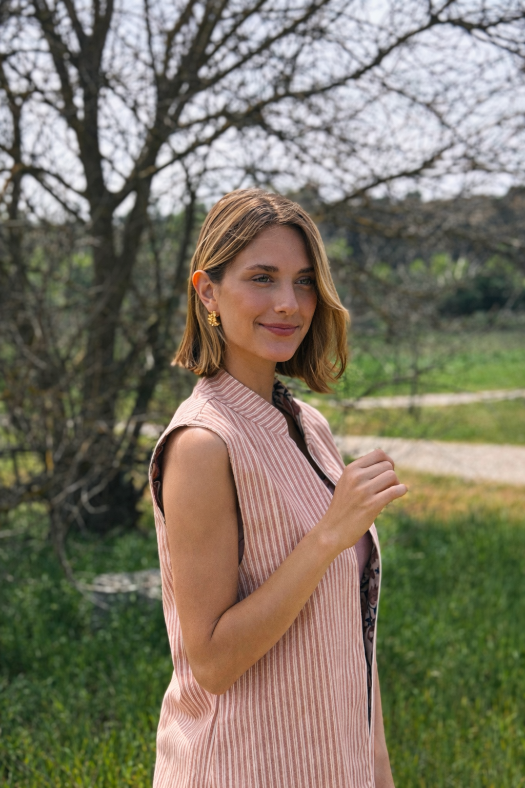 9MÁS5 Green and Rustic Beige Vest