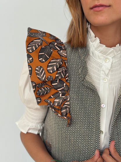 9MÁS5 Green and Rustic Beige Vest