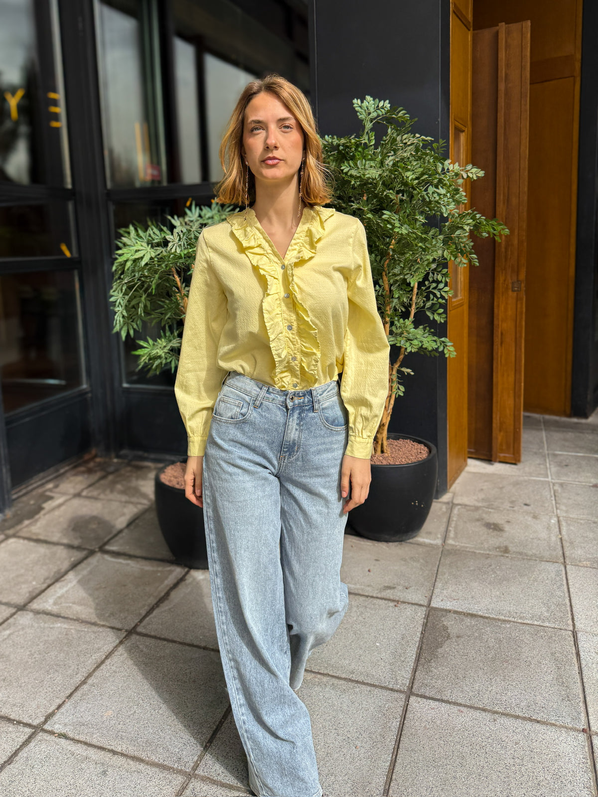 Camisa Lisa Amarilla