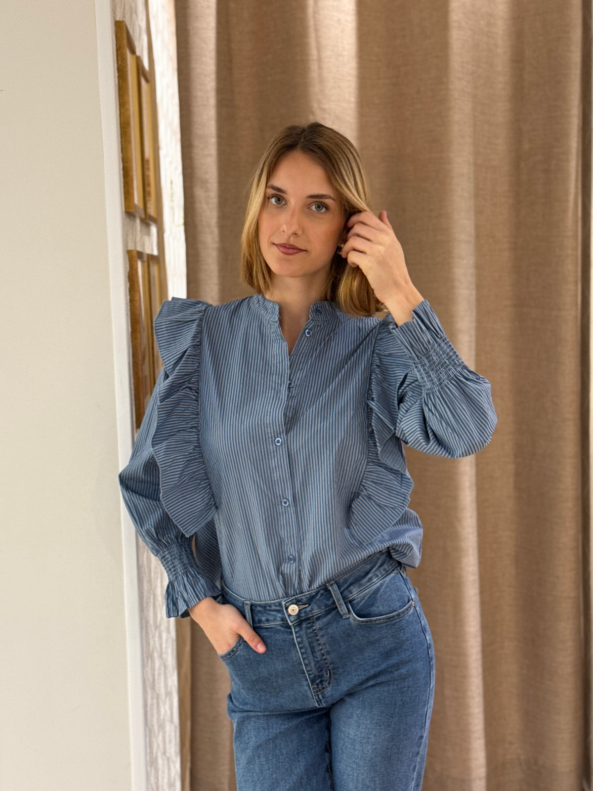 Camisa Volantes Rayas Azul