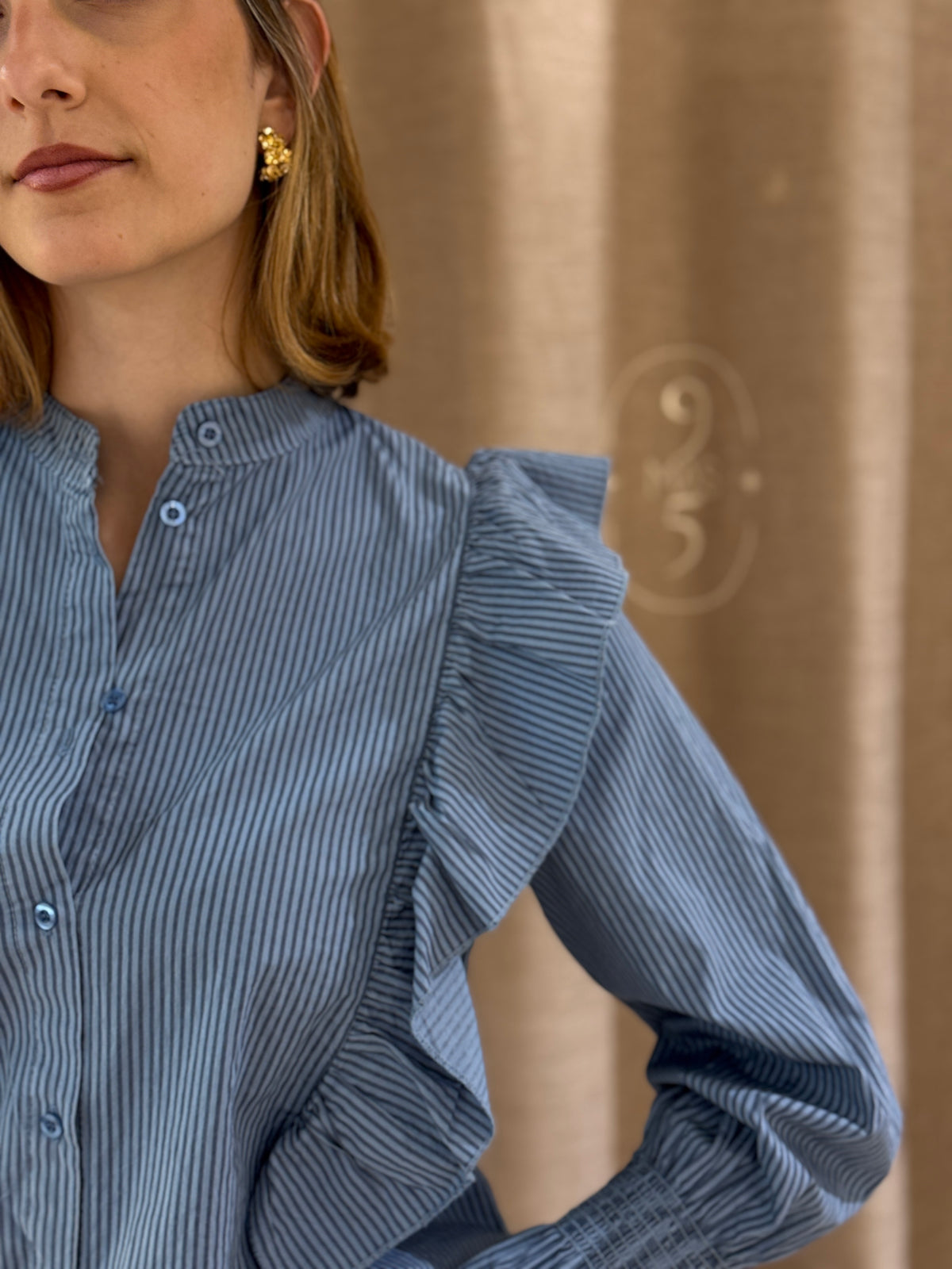 Camisa Volantes Rayas Azul