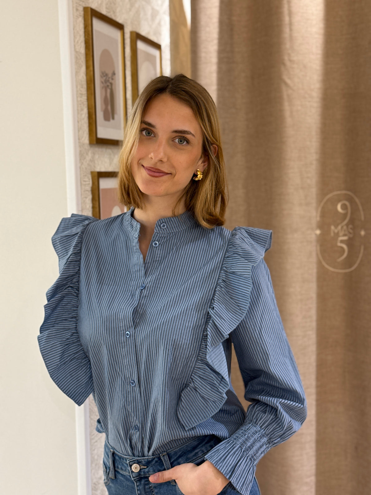 Camisa Volantes Rayas Azul