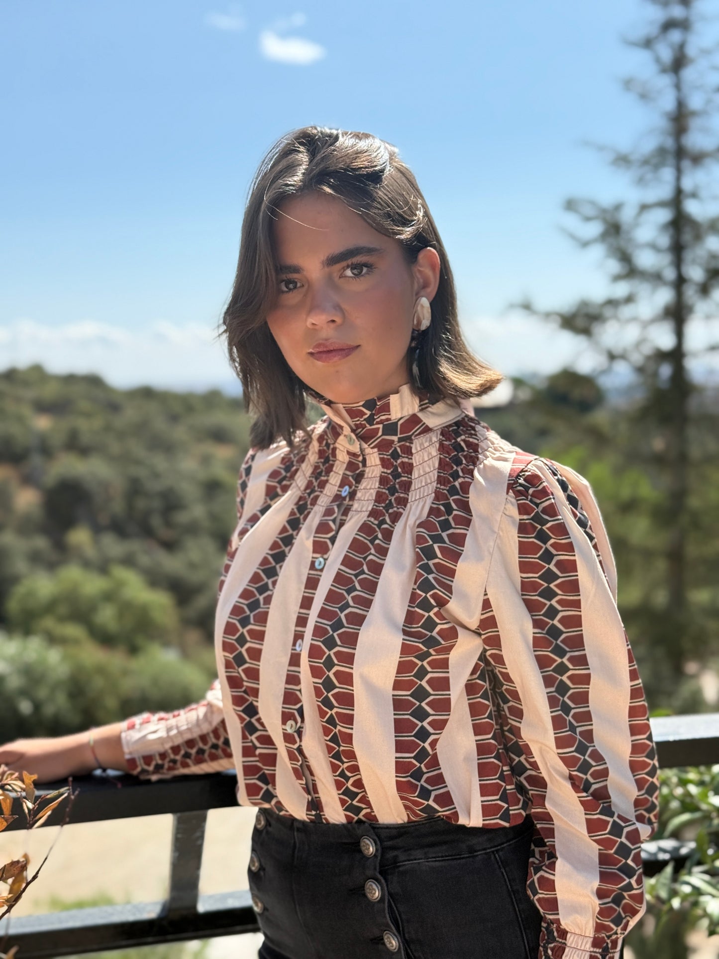 Camisa Agra Beige y Burdeos