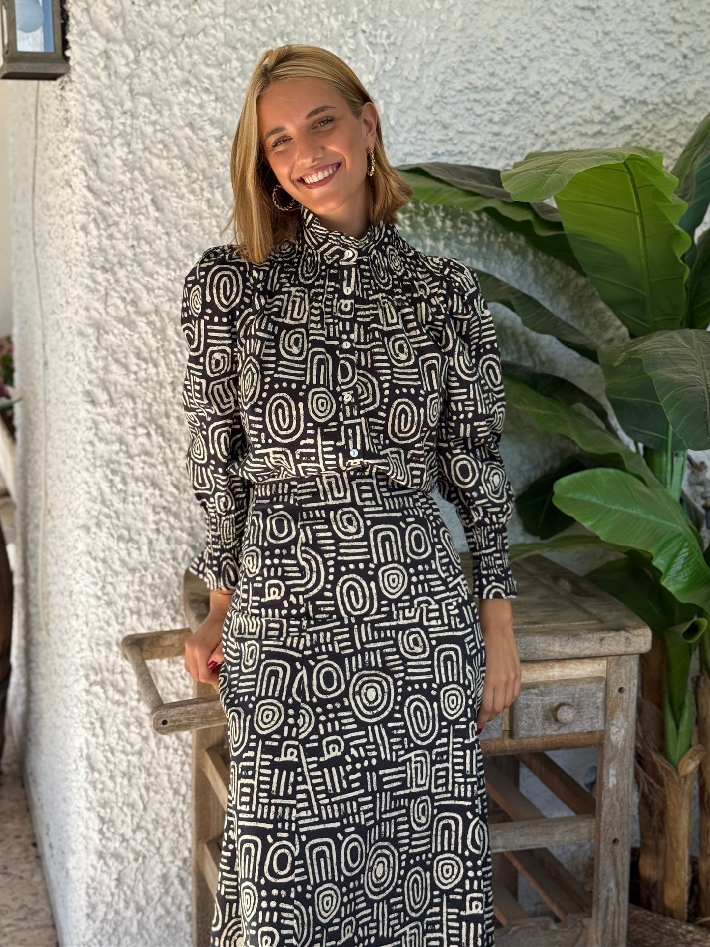 Falda Agra Negra