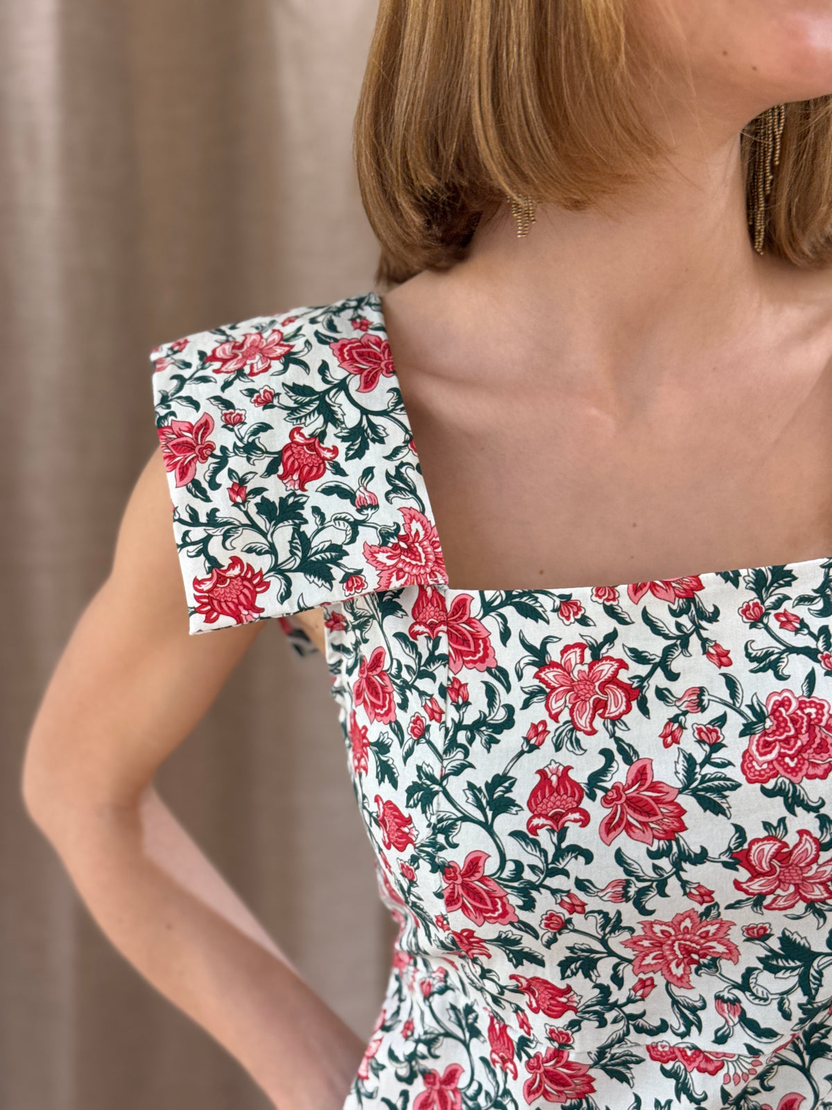 Vestido Campiña Flores Rosa