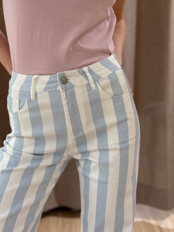 Pantalón Rayas Azul Cielo y Blanco