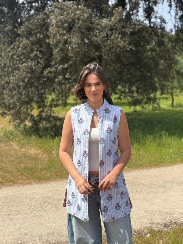 9MÁS5 Green and Rustic Beige Vest