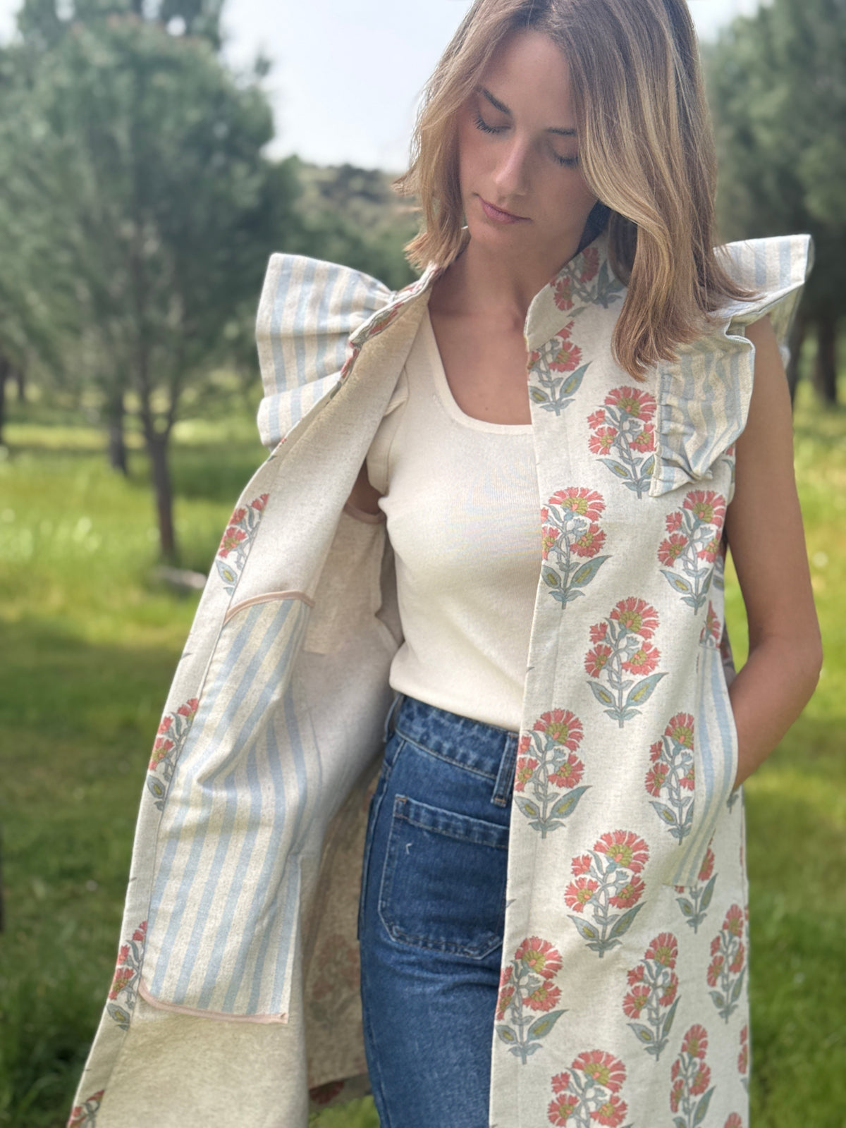 9MÁS5 Green and Rustic Beige Vest