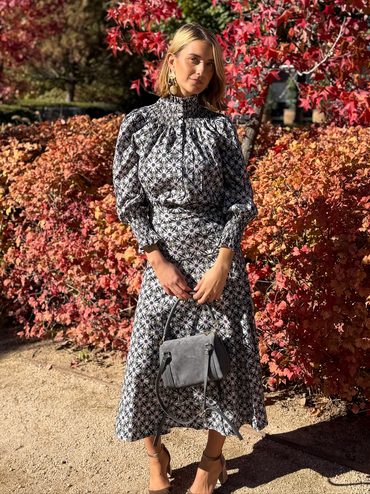 Falda Agra Flores Gris