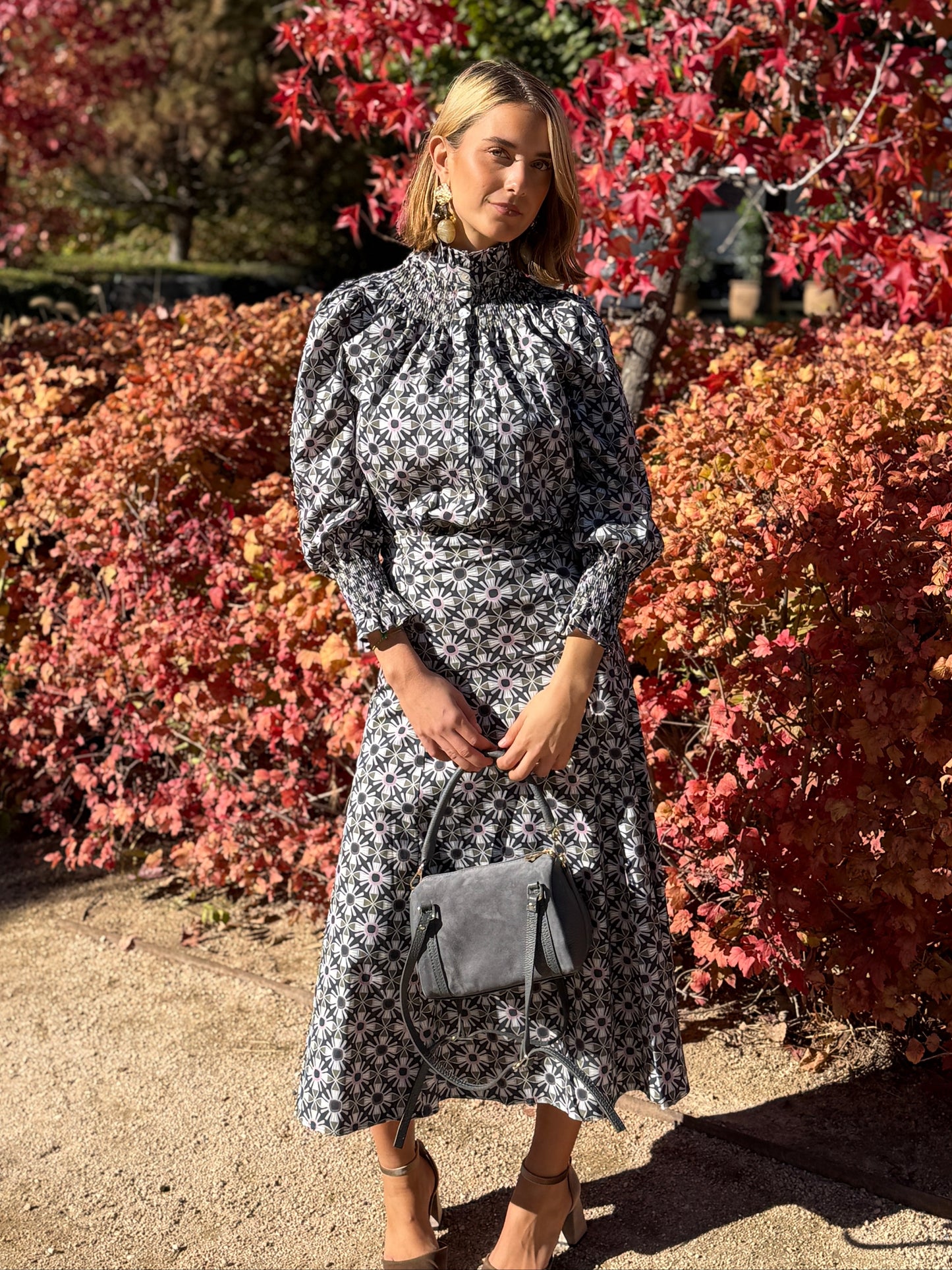 Falda Agra Flores Gris