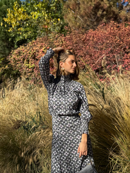 Falda Agra Flores Gris