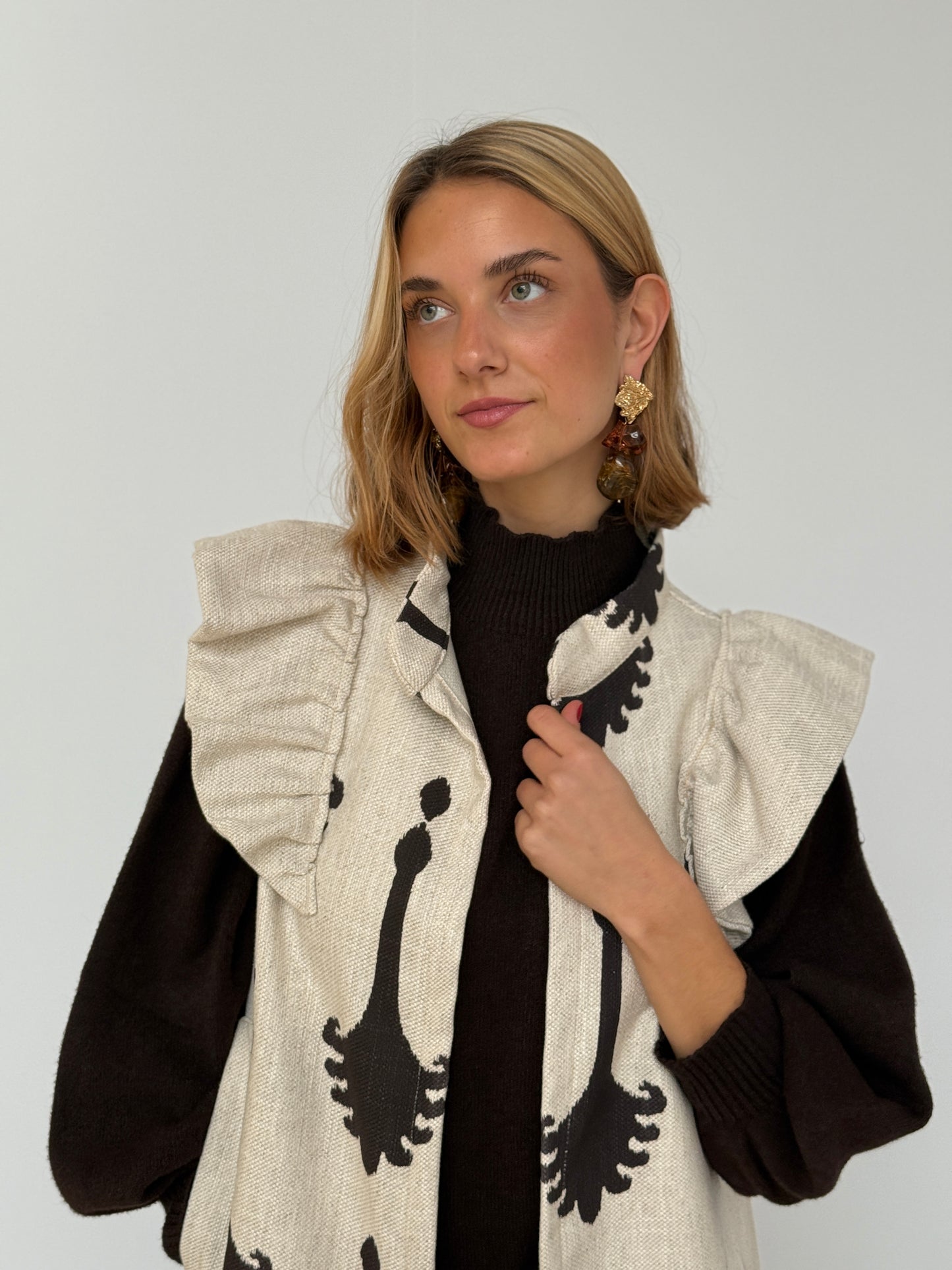 Chaleco 9MÁS5 Beige y Marrón Chocolate