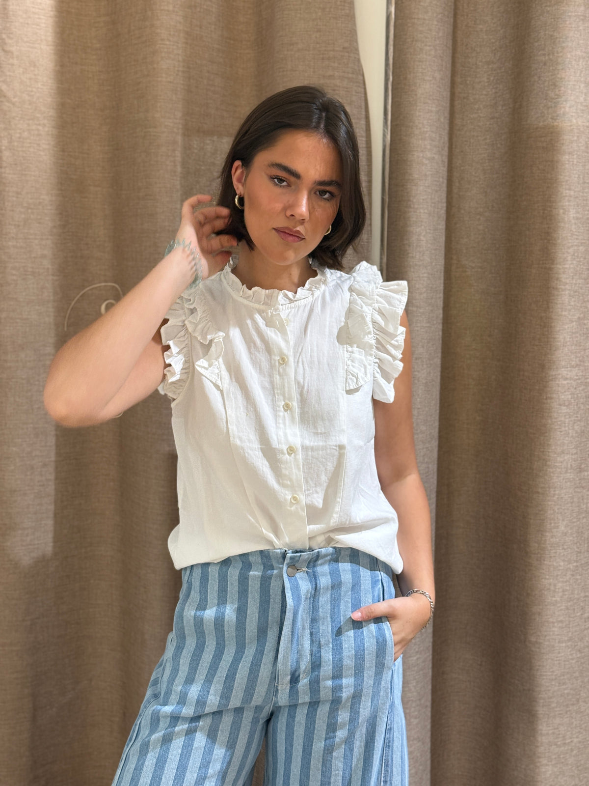 Camisa Blanca Volantes