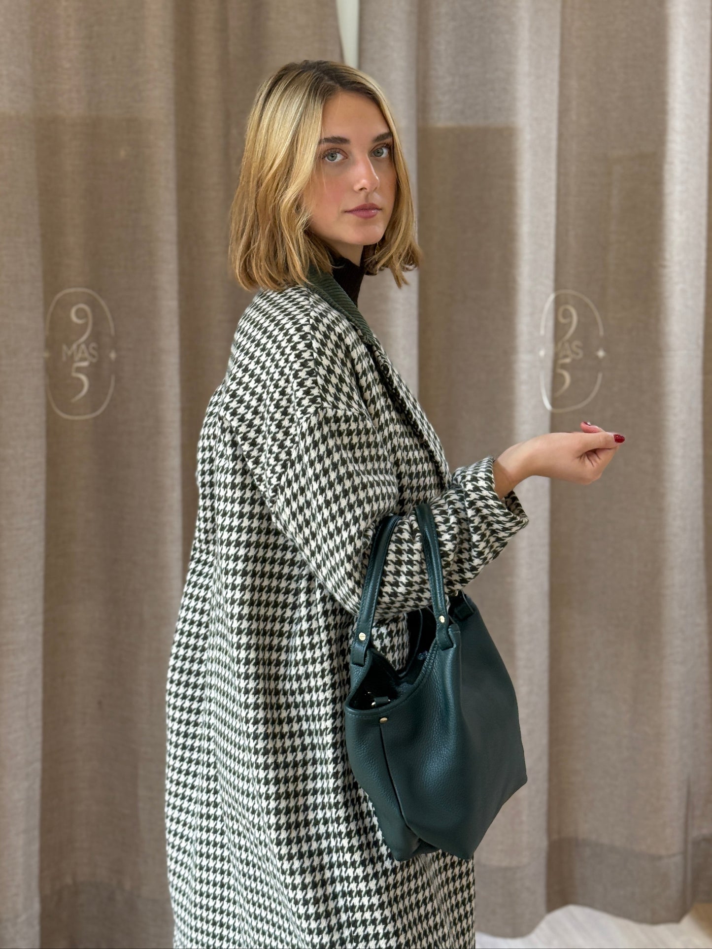 Abrigo Pata de Gallo Verde