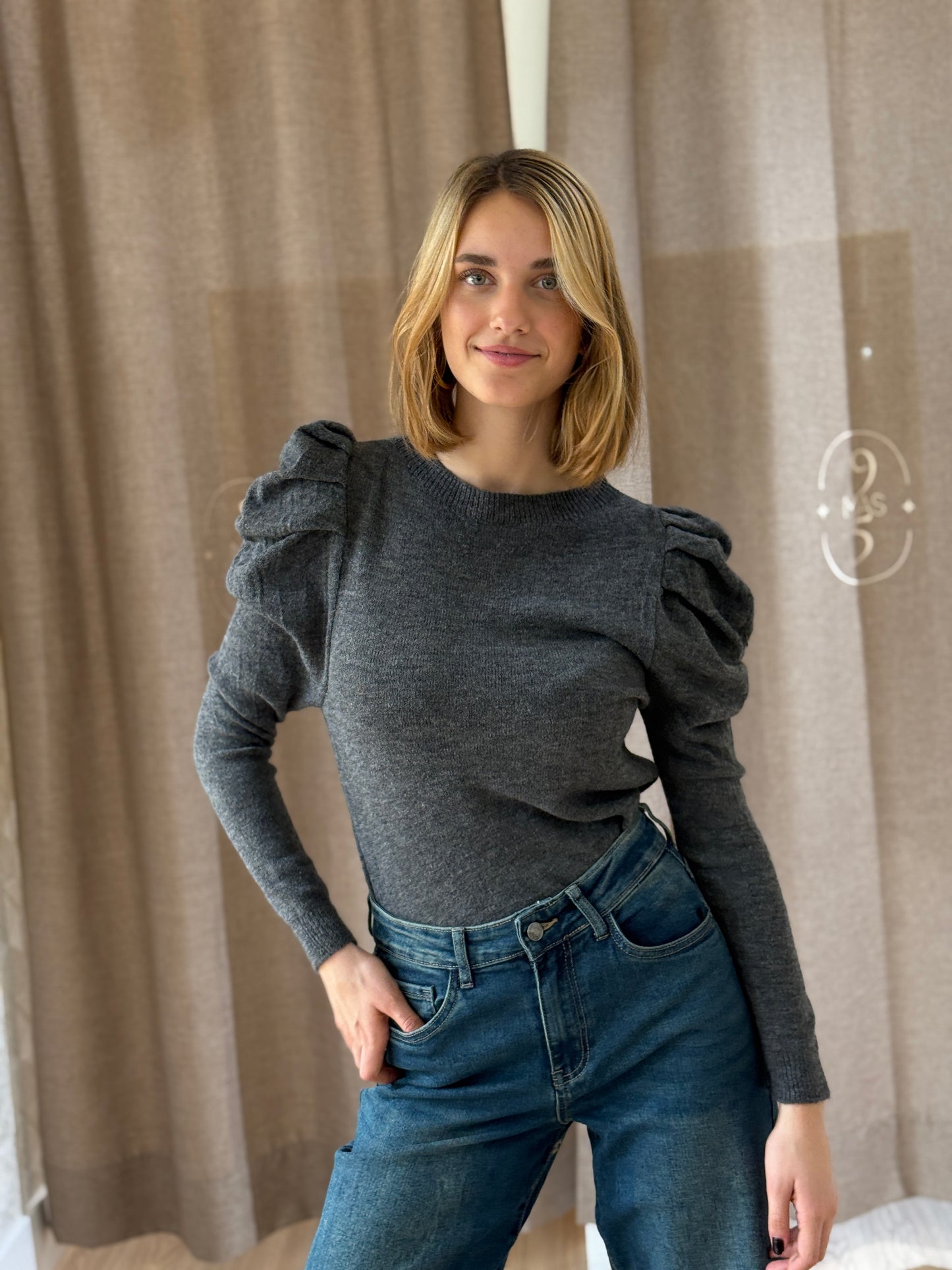 Jersey Abullonado Gris