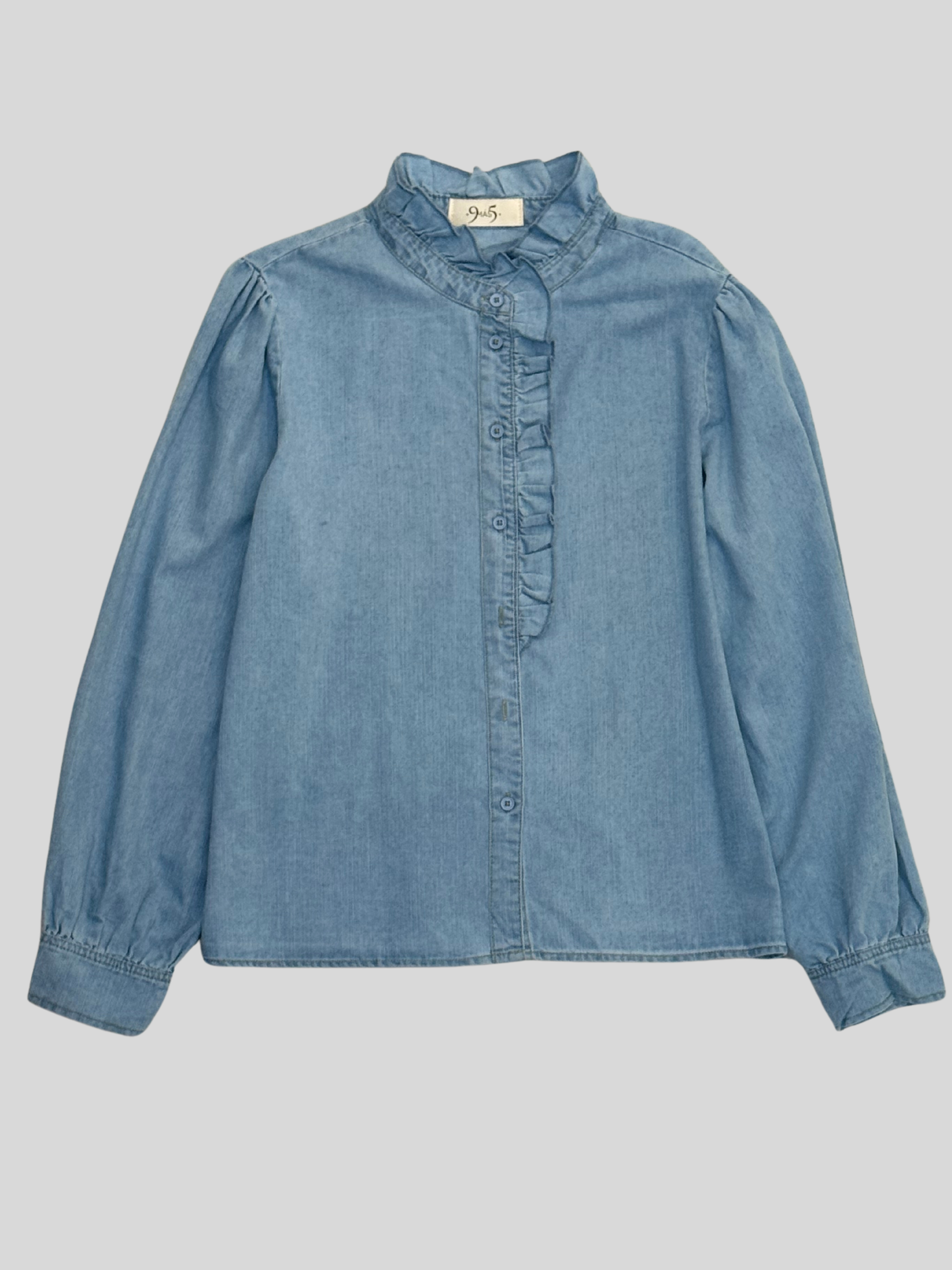 camisa vaquera con volante